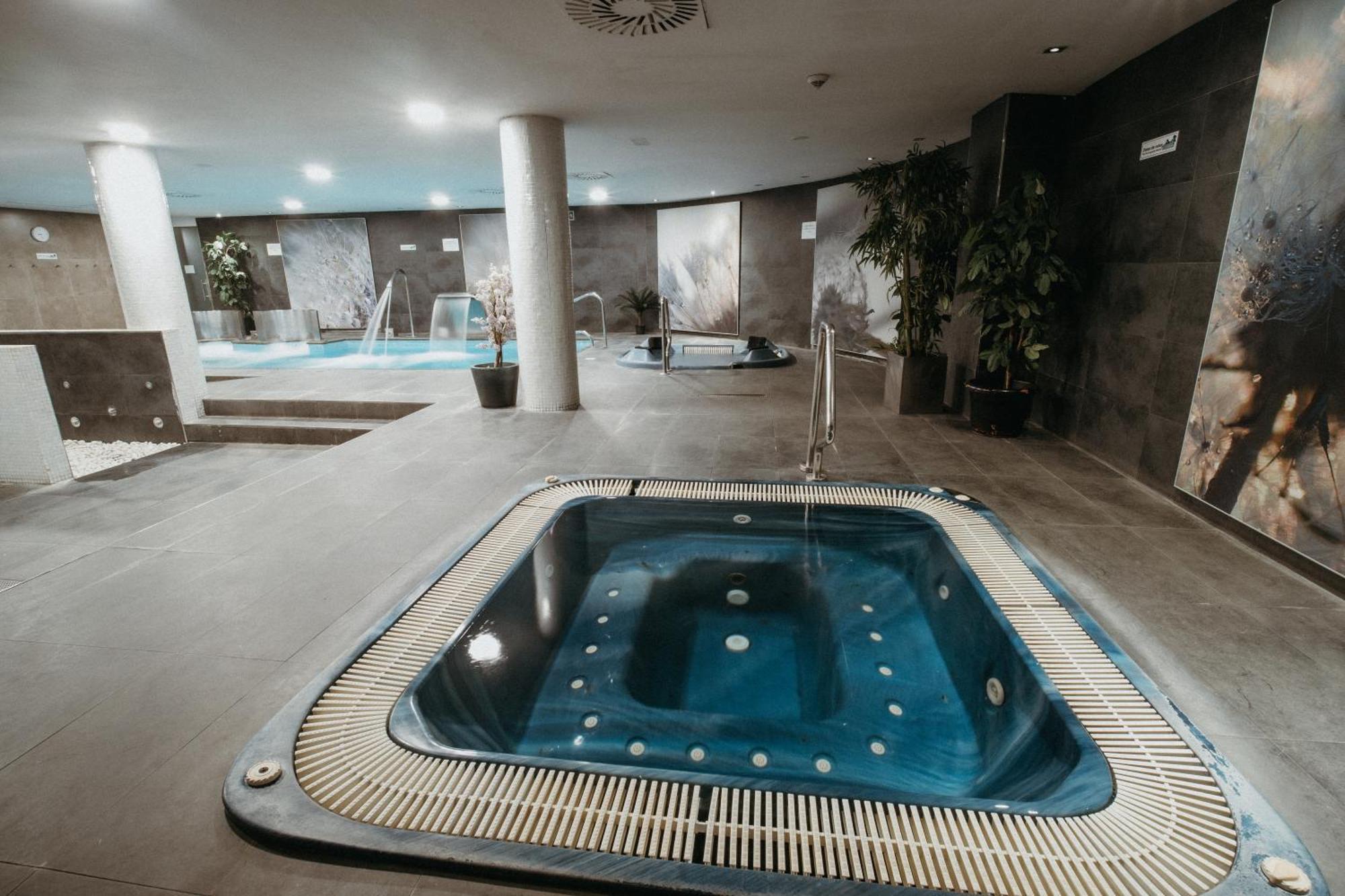 Azz Asturias Langrehotel & Spa Langreo Exterior foto